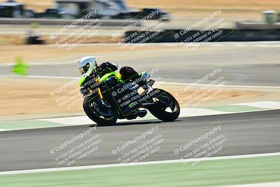 media/Sep-07-2025-TrackXperience (Sun) [[ee17e62fad]]/Level 2/Session 4 (Lower Chicane)/